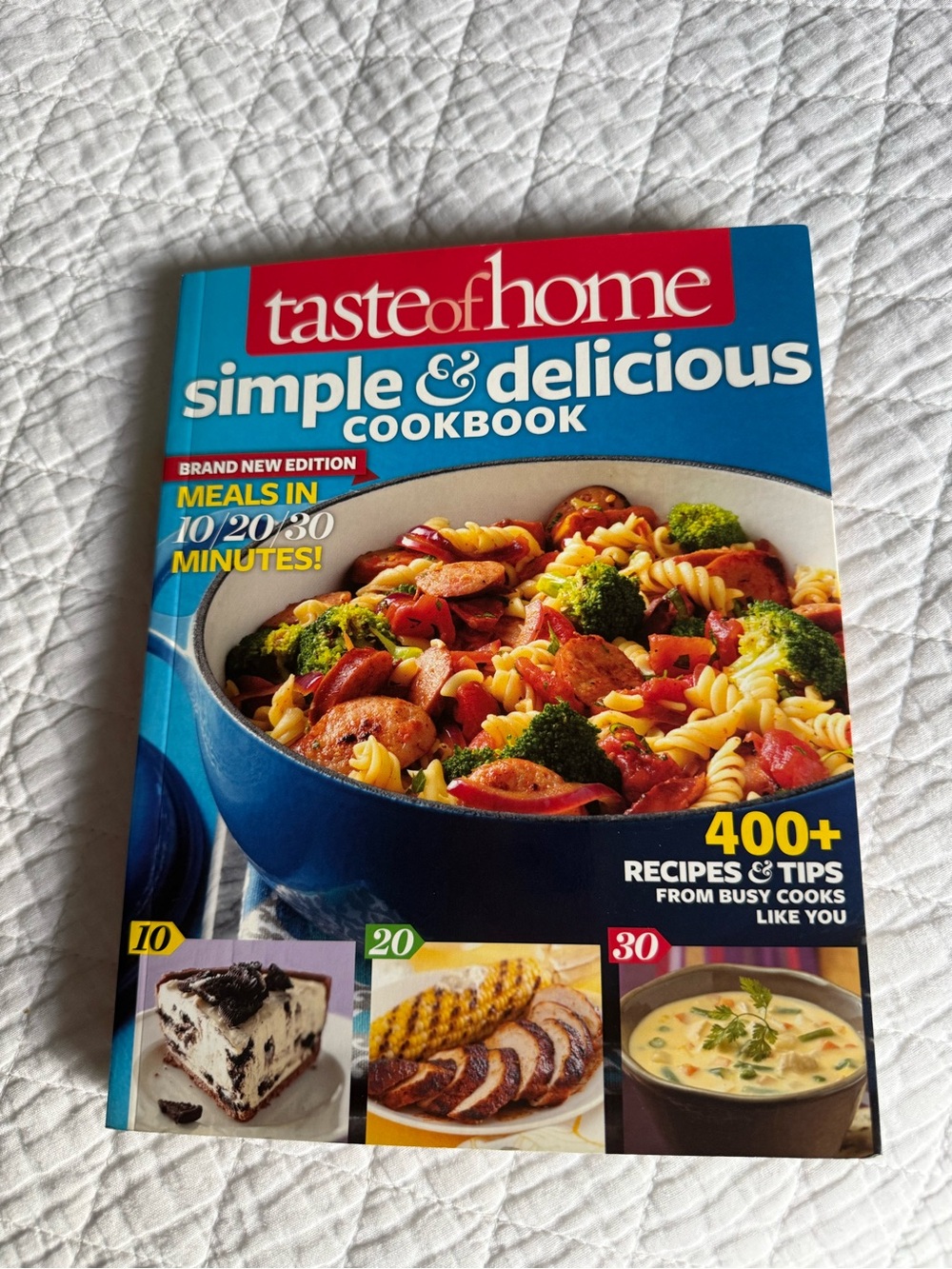 Taste of Home Simple & Delicious Cookbook - Blue & Red